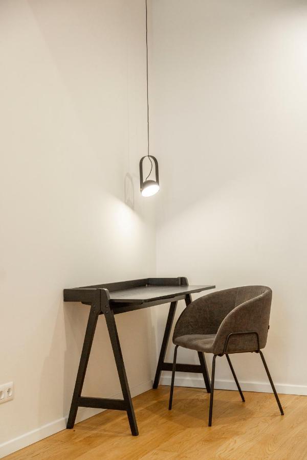 Luxurious Minimalist Residence With Sauna By Prestige Homes Budapest Exterior foto